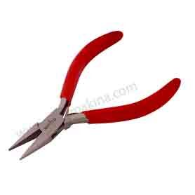 Chain Nose Plier 130 mm Non Serrated With Spring