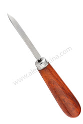  - Hollow Scraper And Deburring